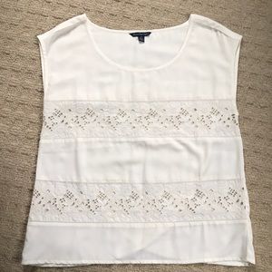 AE white/cream color sleeveless top